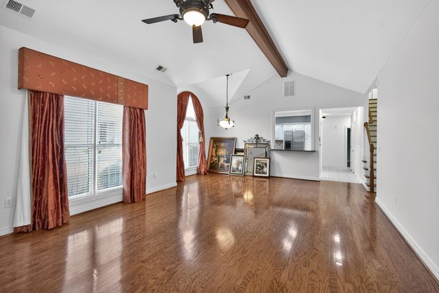 1429 Pine Needles Lane 403, Lexington, KY 40513