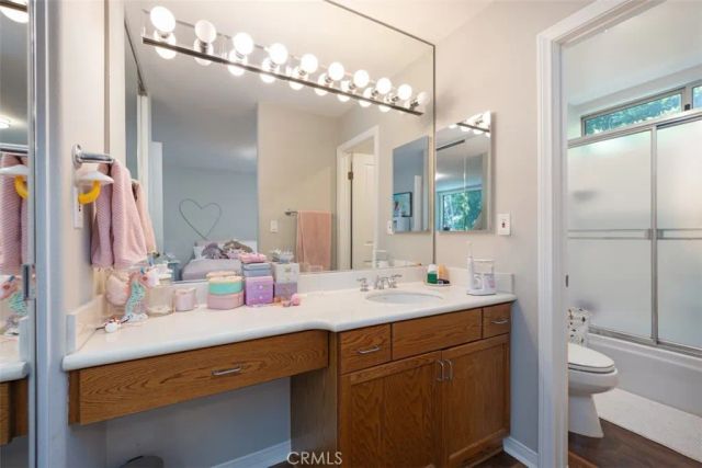 14101 Dickens Street 9, Sherman Oaks, CA 91423