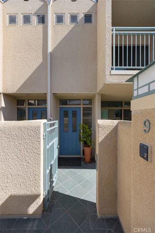 14101 Dickens Street 9, Sherman Oaks, CA 91423