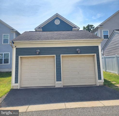 1636 RENAISSANCE DR, Baltimore, MD 21221