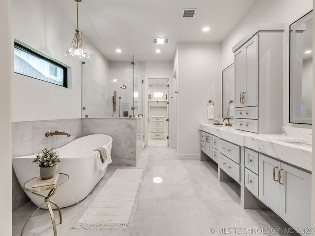 2631 S Florence Drive, Tulsa, OK 74114