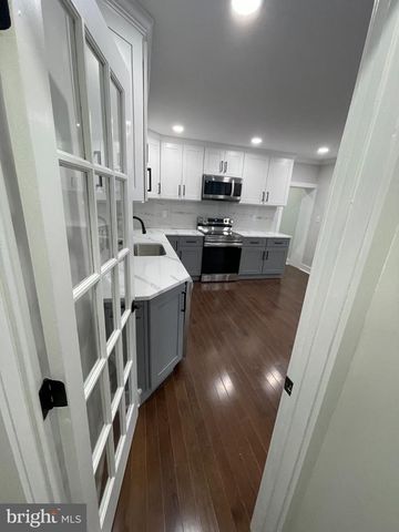 2517 E SOMERSET ST, Philadelphia, PA 19134