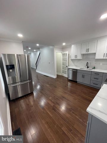 2517 E SOMERSET ST, Philadelphia, PA 19134