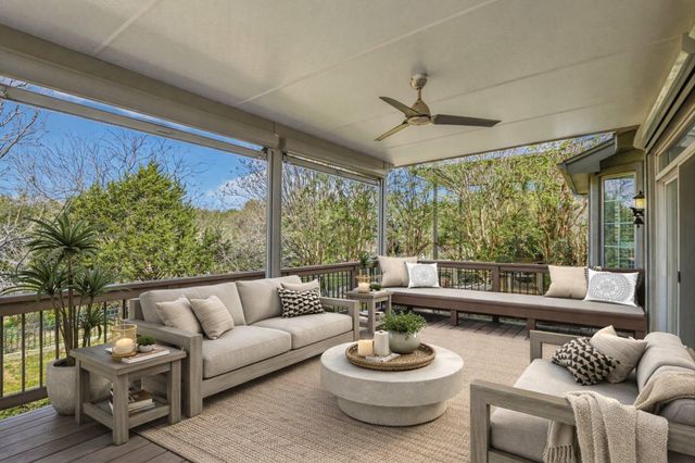 303 Goose Island DR, Georgetown, TX 78633