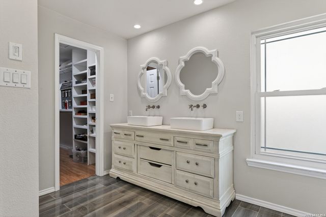 10530 Summerstone, San Antonio, TX 78254