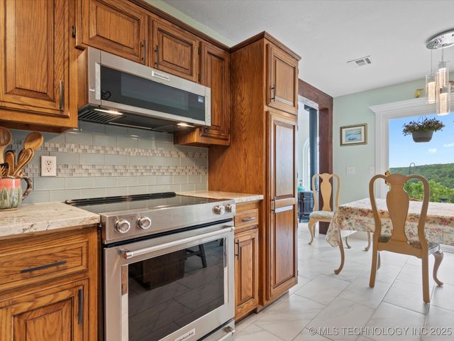 3730 E Mountain Road, Bartlesville, OK 74003