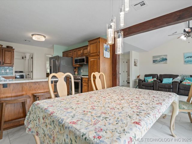 3730 E Mountain Road, Bartlesville, OK 74003