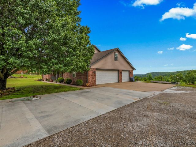 3730 E Mountain Road, Bartlesville, OK 74003