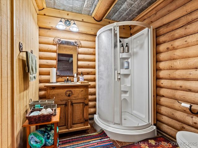 3730 E Mountain Road, Bartlesville, OK 74003