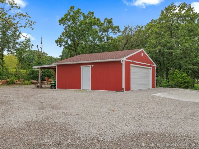 3730 E Mountain Road, Bartlesville, OK 74003