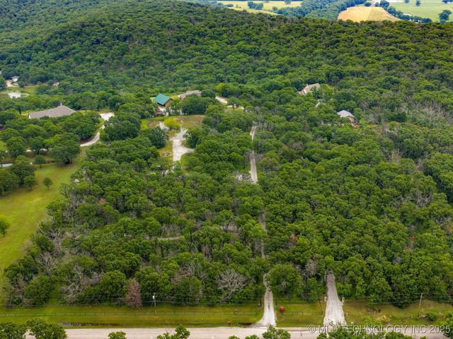 3730 E Mountain Road, Bartlesville, OK 74003