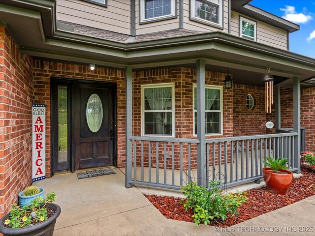 3730 E Mountain Road, Bartlesville, OK 74003