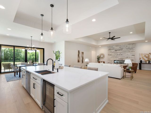 30 Vintage Trace, San Antonio, TX 78257