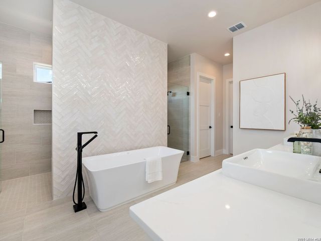 30 Vintage Trace, San Antonio, TX 78257