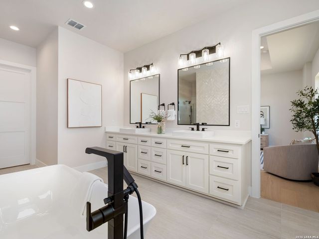 30 Vintage Trace, San Antonio, TX 78257
