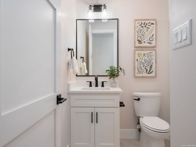 30 Vintage Trace, San Antonio, TX 78257