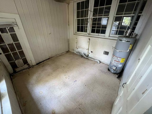 271 Carrollton Avenue, Shreveport, LA 71105