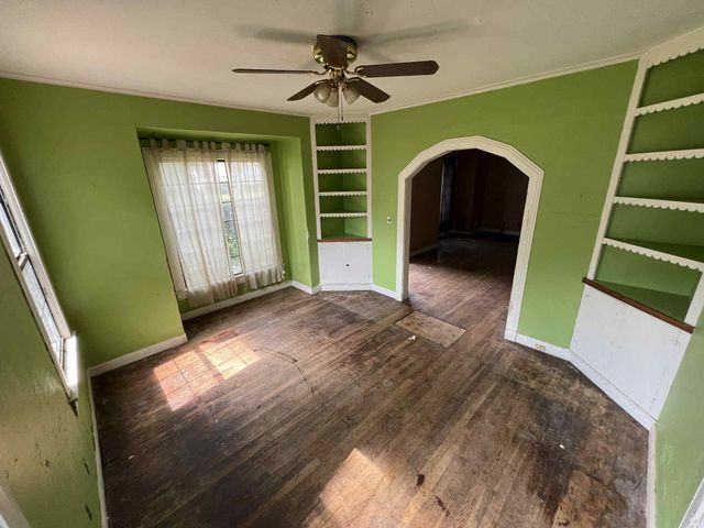 271 Carrollton Avenue, Shreveport, LA 71105