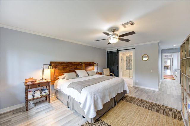 11541 Riverview Drive 5, Houston, TX 77077