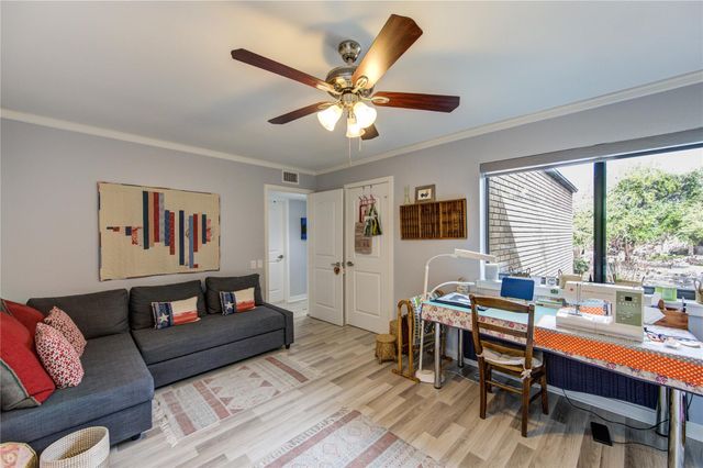 11541 Riverview Drive 5, Houston, TX 77077