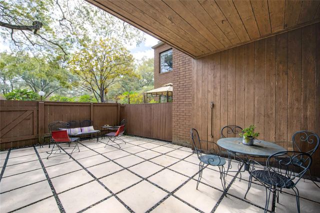 11541 Riverview Drive 5, Houston, TX 77077