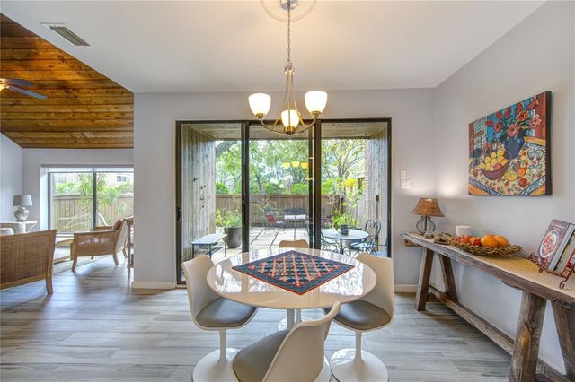 11541 Riverview Drive 5, Houston, TX 77077