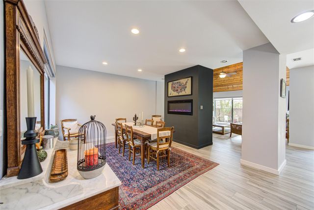 11541 Riverview Drive 5, Houston, TX 77077