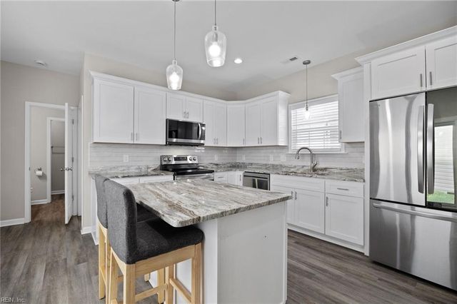 1230 Commerce AVE, Chesapeake, VA 23324