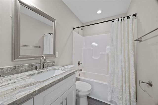 1230 Commerce AVE, Chesapeake, VA 23324