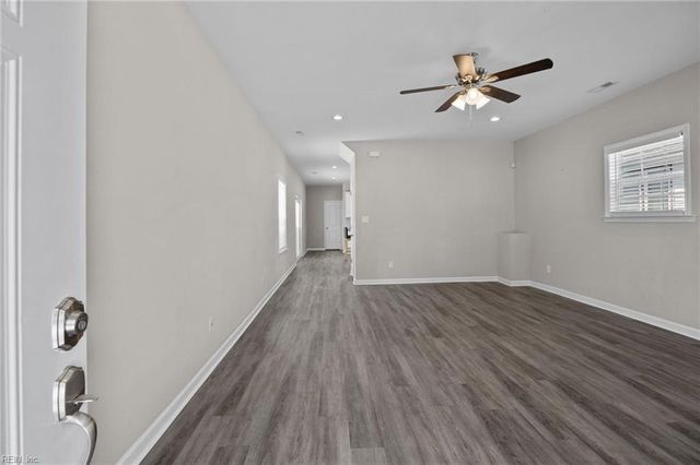 1230 Commerce AVE, Chesapeake, VA 23324