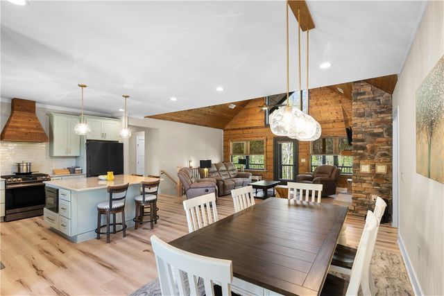 1111 Little River View Drive, Seneca, SC 29672