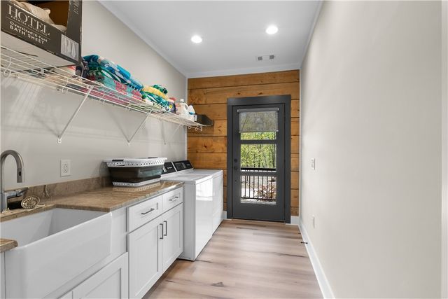1111 Little River View Drive, Seneca, SC 29672