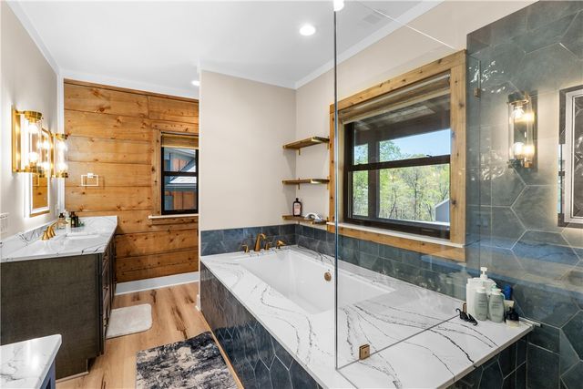 1111 Little River View Drive, Seneca, SC 29672