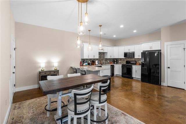 1111 Little River View Drive, Seneca, SC 29672