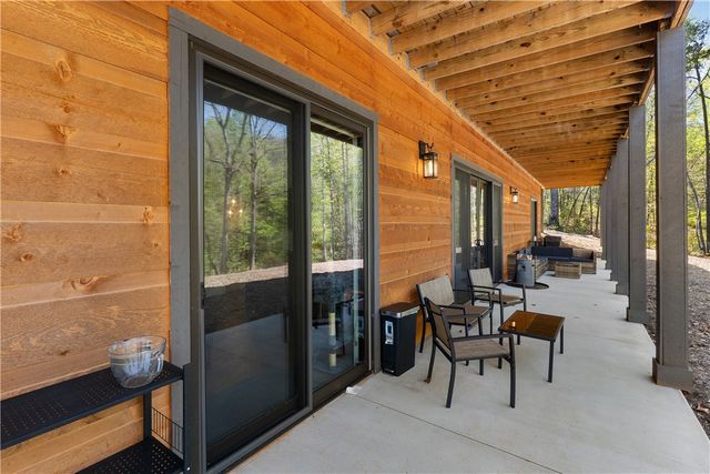 1111 Little River View Drive, Seneca, SC 29672