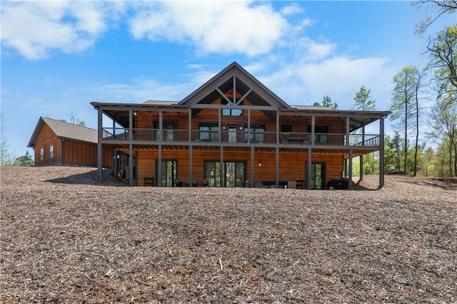 1111 Little River View Drive, Seneca, SC 29672
