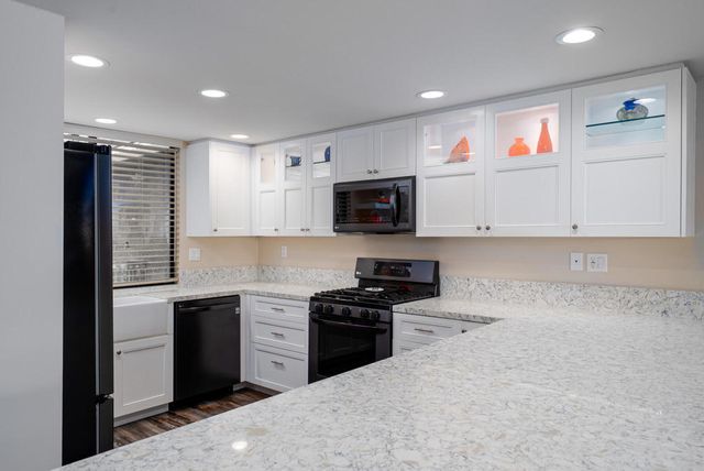 6 Sunrise Drive, Rancho Mirage, CA 92270