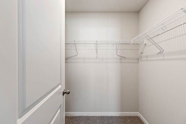 2846 Mary Drive, Hiawatha, IA 52233