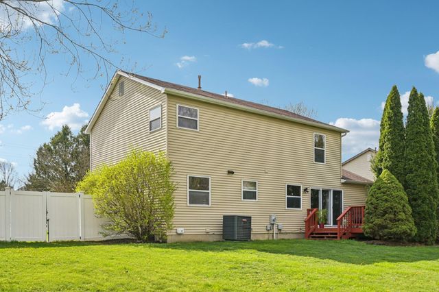 6841 Riverside Glen Court, Dublin, OH 43017