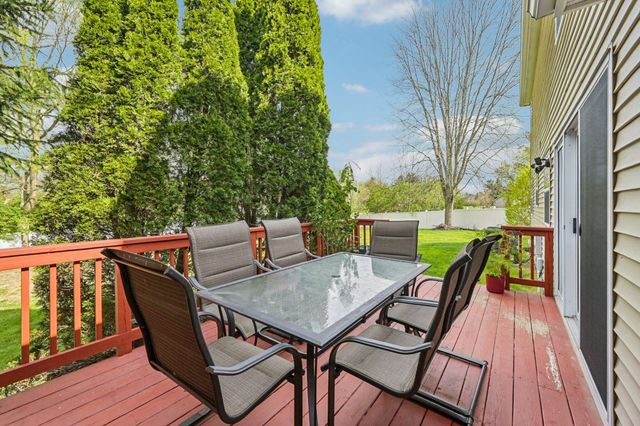 6841 Riverside Glen Court, Dublin, OH 43017