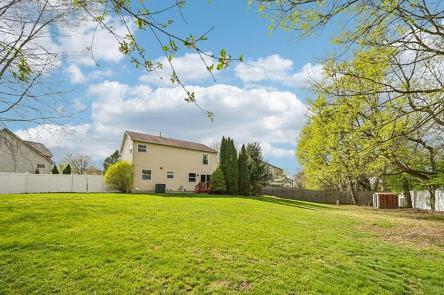 6841 Riverside Glen Court, Dublin, OH 43017