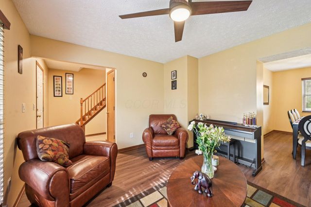 6841 Riverside Glen Court, Dublin, OH 43017