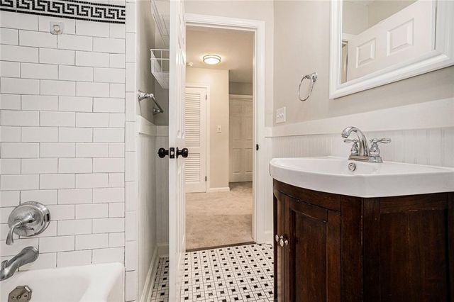 4090 Land O Lakes NE Drive, Atlanta, GA 30342