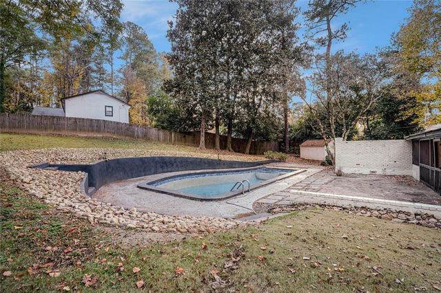 4090 Land O Lakes NE Drive, Atlanta, GA 30342