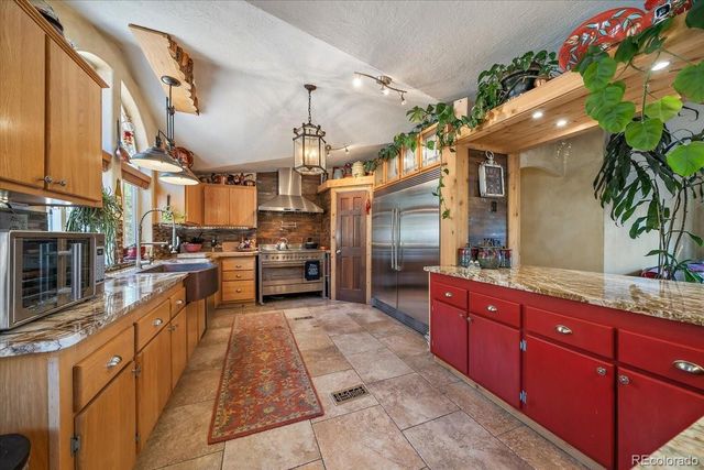 9001 S Warhawk Road, Conifer, CO 80433