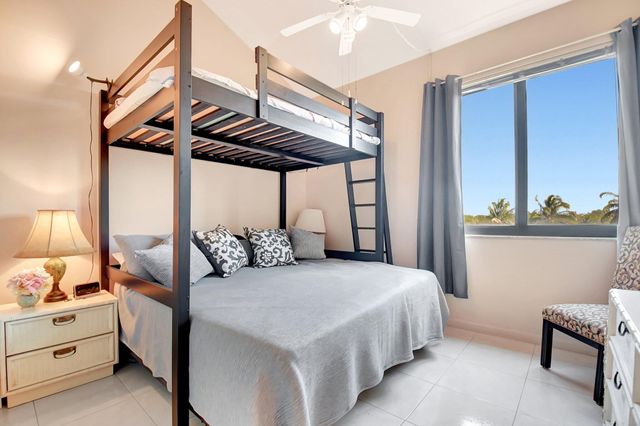 755 Dotterel Road 1512, Delray Beach, FL 33444