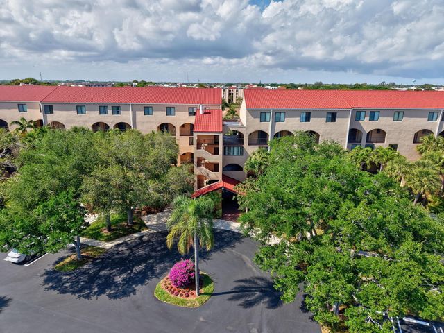 755 Dotterel Road 1512, Delray Beach, FL 33444