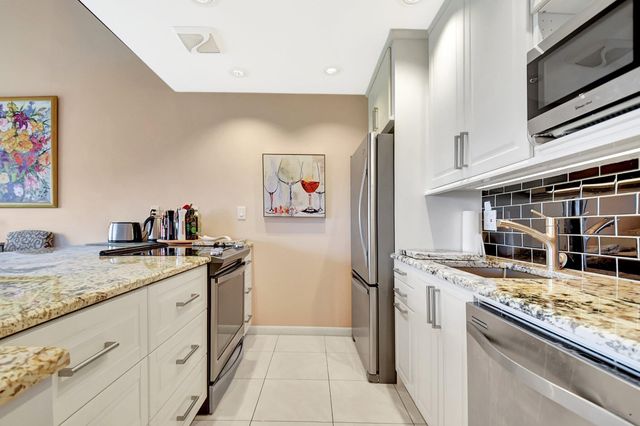 755 Dotterel Road 1512, Delray Beach, FL 33444