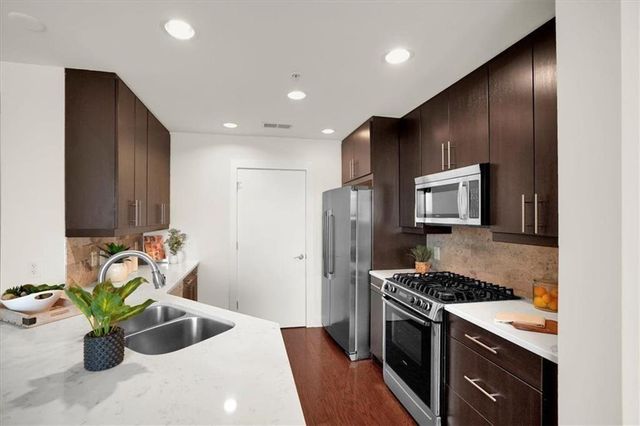 222 12th Street NE 1508, Atlanta, GA 30309