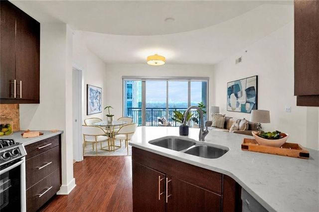 222 12th Street NE 1508, Atlanta, GA 30309